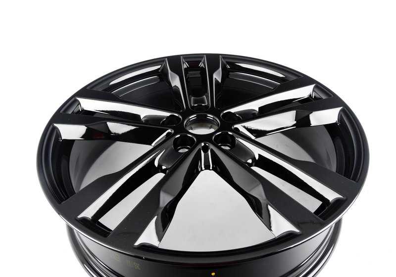 Llanta de aleación ligera 20" color negro OEM 36116888010 para BMW i3 I01. Original BMW.