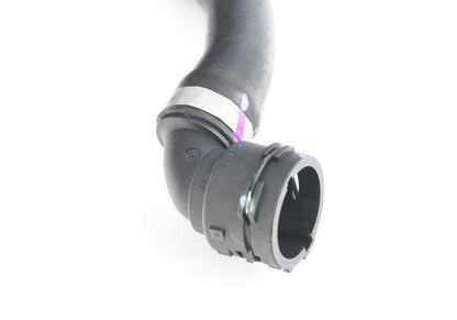 Manguera de refrigerante OEM 17127589734 para BMW E70, E71. Original BMW.