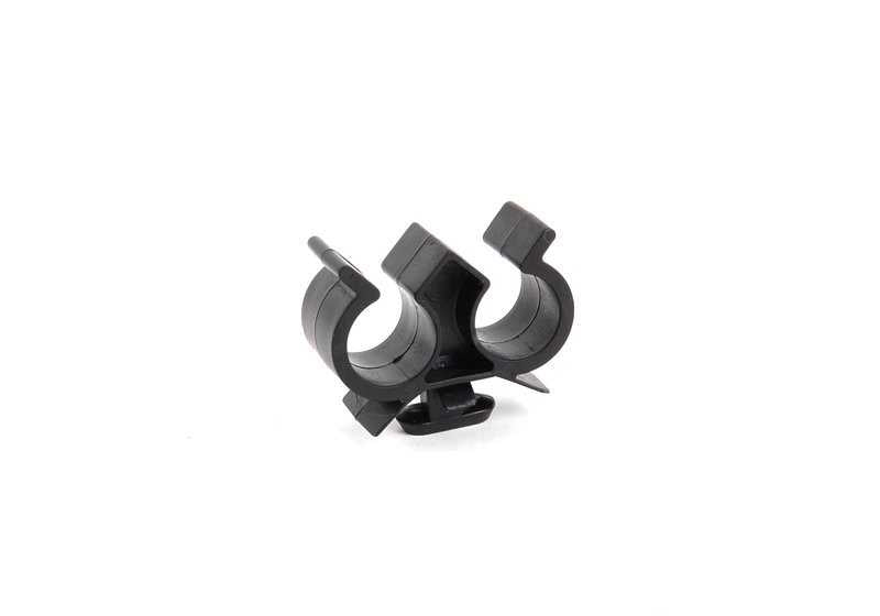 Supporto per tubo del tubo OEM 13531435602 per BMW E38. BMW originale.