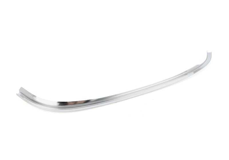 Moldura lateral derecha OEM 51131906834 para BMW E30. Original BMW.