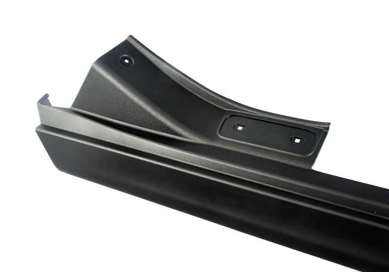 Cubrepanel lateral derecho OEM 51775A3E756 para MINI F55 (Cooper, Cooper S, Cooper D, One) y F65. Pieza original MINI. Ideal para sustituir el embellecedor lateral derecho dañado o desgastado.
