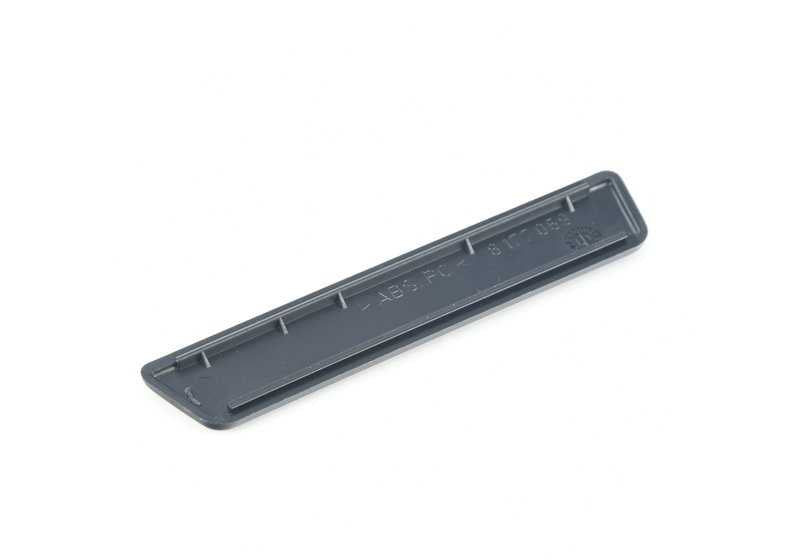Central Embels Black Rear Rear Pings OEM 52208177059 for BMW E39 and E38. Original BMW.