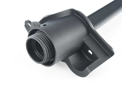 Remplissage de réfrigérant OEM 17137591692 pour BMW F07, F10, F11, F06, F12, F13, F01, F02. BMW d'origine.
