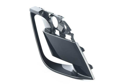 Tapa embellecedora paragolpes delantero derecho OEM 51118069768 para BMW G29 Z4. Original BMW.