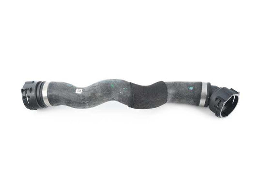 Manguera del radiador motor OEM 17128602638 para BMW G30, G31, G32, G11, G12 540i y 640i. Repuesto original BMW.