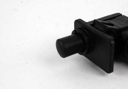 Interruptor OEM 61318360464 para BMW E36 {316g, 316i (CG11, CG12, CG21, CG22), 316i Compact (CS11, CS12, CS21, CS22), 318tds (CJ51)}. Original BMW.