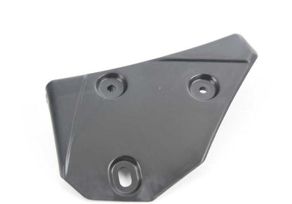 Tapizado columna central derecha OEM 54317117732 para BMW E46. Repuesto original BMW.