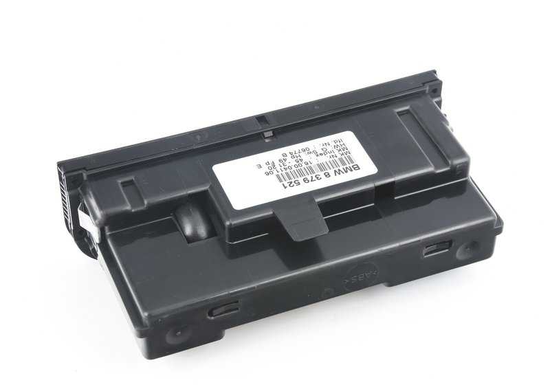 Módulo de control del climatizador (sin codificar) OEM 64118379521 para BMW E36. Original BMW.