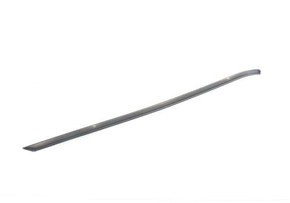 Moldura superior derecha OEM 51321922774 para BMW E30 {318i, 320i} modelos con motor M40 y M20, cambio manual y automático. Original BMW.