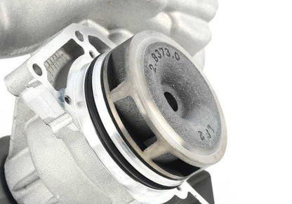 Bomba de agua OEM 11510004161 para BMW E32. Original BMW.