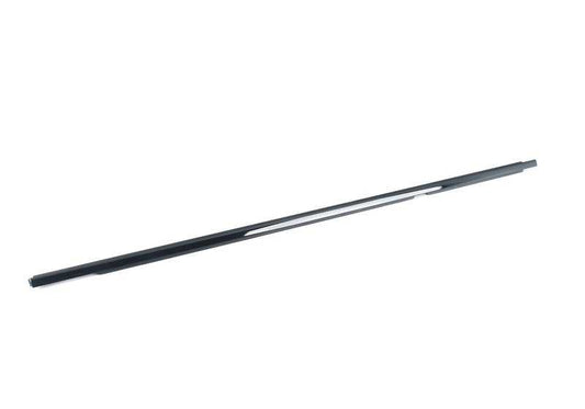 Embellecedor exterior derecho puerta trasera OEM 51357220192 para BMW E91 y E91N. Acabado negro brillo. Original BMW.