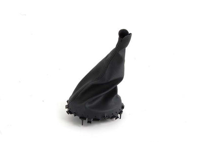Funda de palanca de cambios negra OEM 51167052157 para MINI R50 (One, Cooper) 1.4i y 1.6i con cambio manual o automático. Compatible con modelos fabricados entre 2001 y 2006. Original MINI.