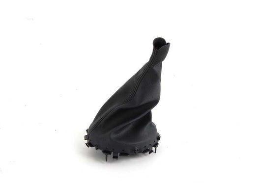Funda de palanca de cambios negra OEM 51167052157 para MINI R50 (One, Cooper) 1.4i y 1.6i con cambio manual o automático. Compatible con modelos fabricados entre 2001 y 2006. Original MINI.