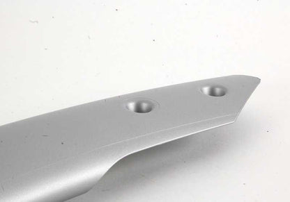 Cubierta tubo derecho decorativa plata OEM 51456973074 para MINI R50, R52, R53. Original MINI.
