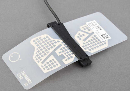 Antenna del telefono OEM 65209290621 per BMW F33, F33N, F83, F83N. BMW originale. Ideale per migliorare la ricezione mobile nella tua auto. Gruppo posteriore.