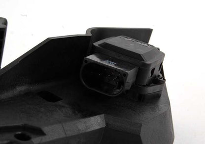 Módulo del pedal del acelerador OEM 35426786282 para BMW E46, E39, E38, E53, E52. Compatible con vehículos con cambio manual. Recambio original BMW.