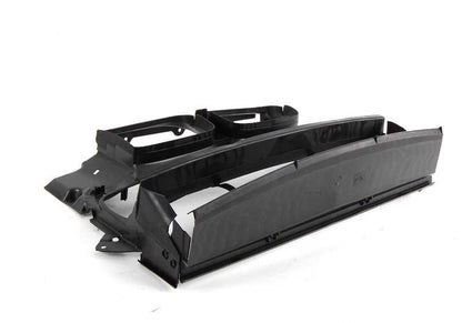 Conducto de aire delantero OEM 51712498939 para BMW E39 520d, 520i {Todos los modelos compatibles: DM71, DR71, DD11, DD12, DD21, DD22, DH11, DH12, DH21, DH22}. Original BMW.