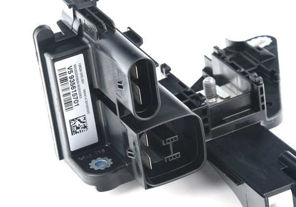 Point de connexion pour le démarrage auxiliaire OEM 61149356157 pour BMW F20, F21, F22, F23, F87, F30, F31, F34, F80, F32, F33, F36, F82, F83. BMW d'origine.