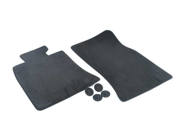 Juego de alfombrillas Esterna Velours Carbon Black OEM 51477345149 para MINI R56 LCI, R55 LCI, R57 LCI, R58, R59. Original MINI.