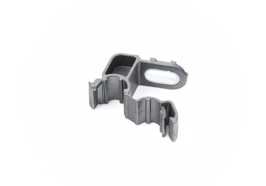 Soporte de línea de presión del aire acondicionado OEM 64509206051 para BMW F20, F21, F22, F23, F87, F30, F31, F34, F80, F32, F33, F36, F82, F83. Original BMW.