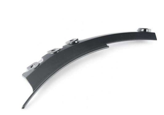Aletín trasero derecho OEM 51127933582 para BMW F40 y F44. Original BMW.