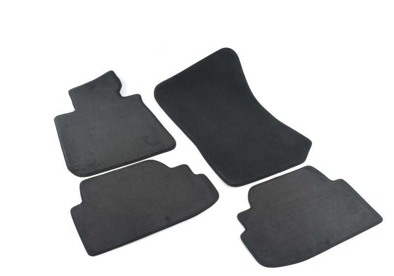 Alfombrillas de velours OEM 51477316483 para BMW E82 (Serie 1 Coupé). Original BMW.