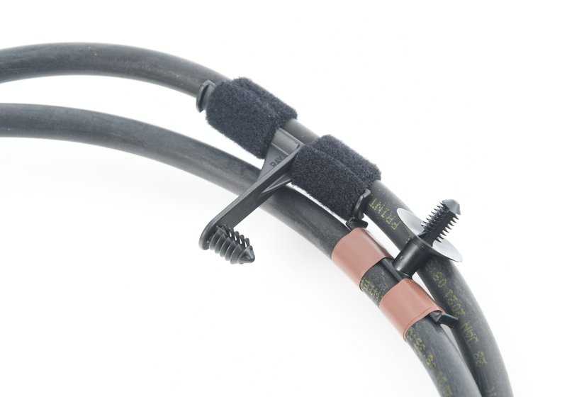 Tubo flexible limpieza visión nocturna OEM 61667434866 para BMW X5 G05, X5 M F95, X6 G06, X6 M F96, X7 G07, X7 G07 LCI. Original BMW.