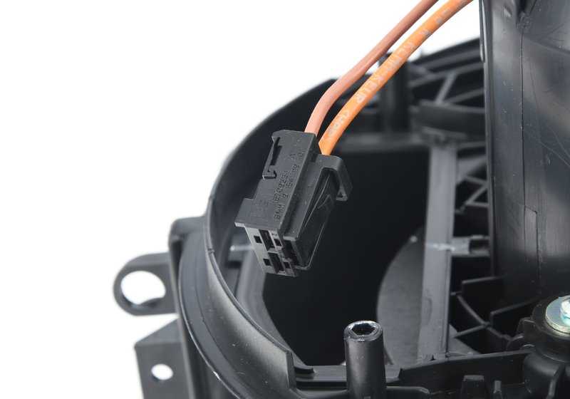 Fan for BMW X5 F15, F85, X6 F16, F86 (OEM 64119291177). Genuine BMW.