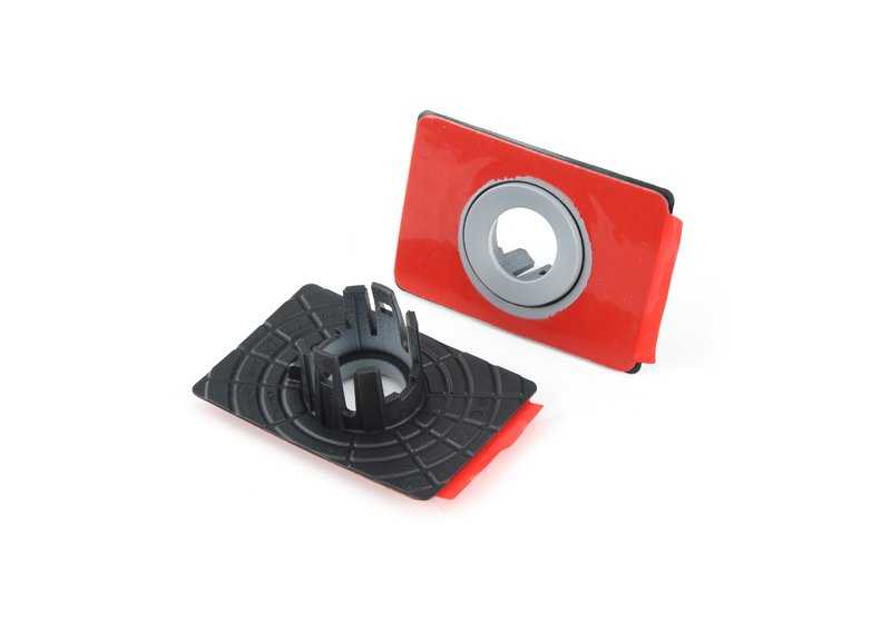 Soporte sensor PDC/PMA trasero OEM 51128073081 para BMW F34. Original BMW.