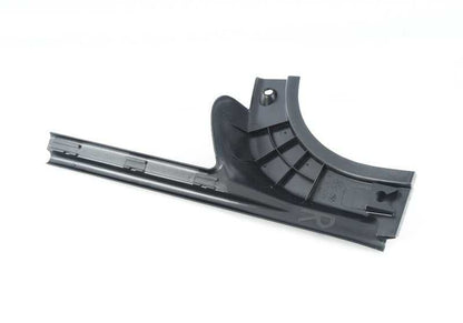 Cubierta inferior derecha OEM 51478137810 para BMW E34. Original BMW.