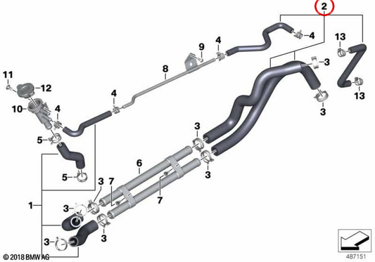 Set di tubi flessibili radiatore OEM 17128409958 per moto BMW C 400 GT (K08) e C 400 X (K09). Originale BMW Motorrad