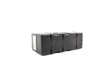 Tapa gancho de remolque imprimada OEM 51128215120 para BMW E46. Original BMW.