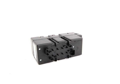 Tapa gancho de remolque imprimada OEM 51128215120 para BMW E46. Original BMW.