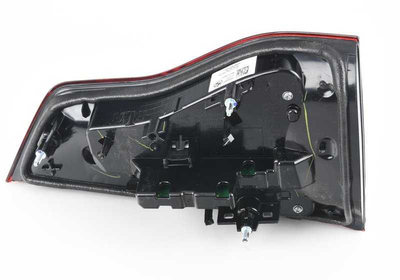 Piloto trasero derecho maletero OEM 63219853380 para BMW G01, F97. Luz original BMW para portón trasero.
