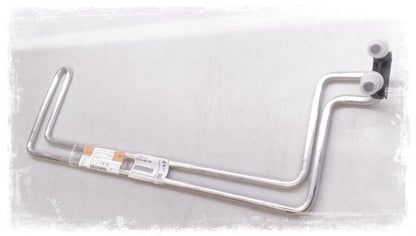 Tubo di raffreddamento OEM 17212247361 per BMW E39 ed E38. Pezzo di sistema di gestione assistito. BMW originale.