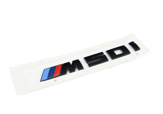 Emblema traseiro M50i OEM de brilho preto 51142472842 para BMW G06 (x6). BMW original.