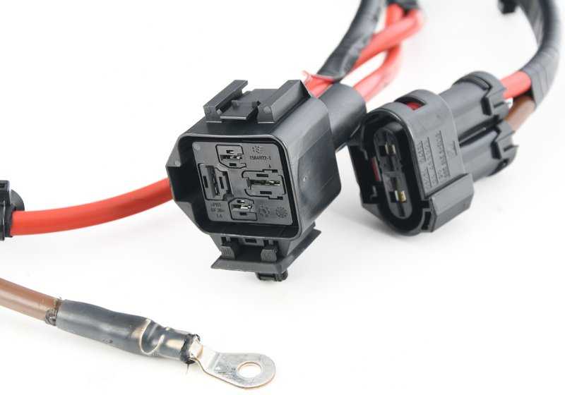 Cableado eléctrico OEM 61129367681 para BMW F10, F10N, F11, F11N, F18N, F25, F26. Arnés para electroventilador y dirección asistida electrónica. Original BMW.