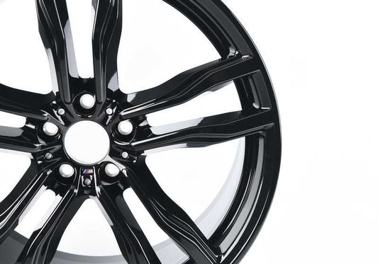 Tires de liga m Double Radio 612 OEM 36118073981 para BMW X5M (F85), X6M (F86). BMW original.