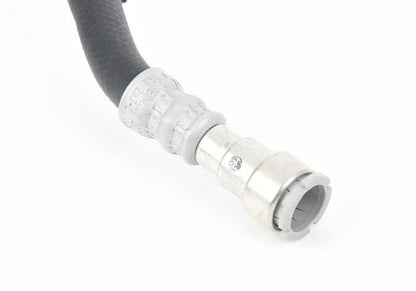 Tubo de retorno de la dirección asistida OEM 32417846203 para BMW E82. Original BMW.