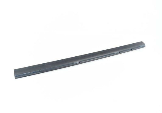 Dichtungshaube für BMW Serie 1 F20, F21, Serie 2 F22, F23, F87, Serie 3 F30, F31, F34, F35, Serie 4 F32, F33, F36 (OEM 51767239146). Original BMW