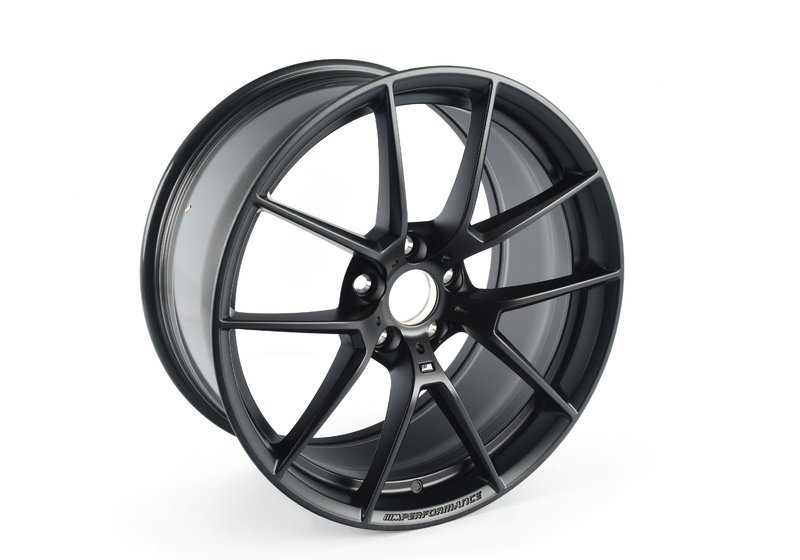 Llantas de aleación M Performance Y-Spoke 763 negro mate OEM 36118053423 para BMW F80, F82, F83. Original BMW.