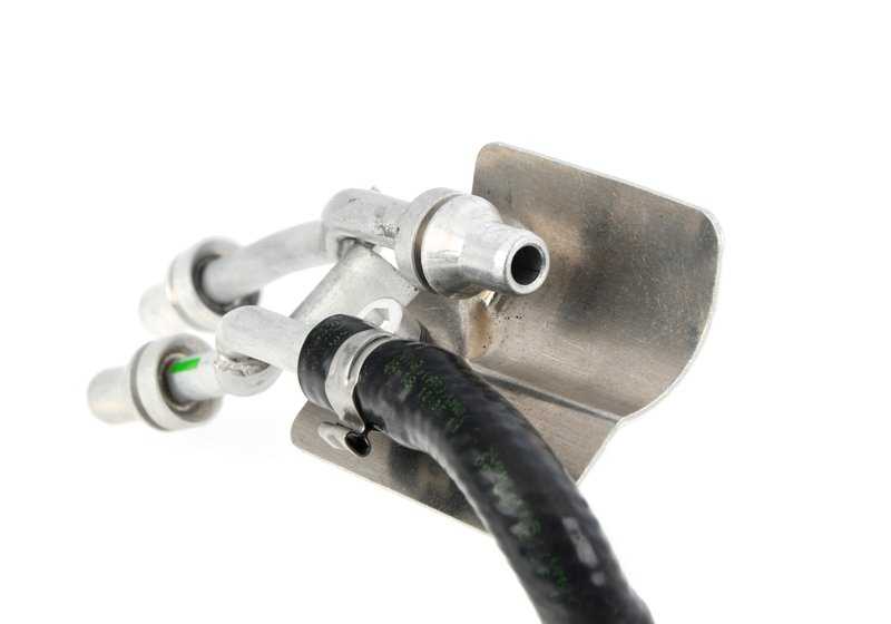 Tubo refrigerante para módulo dosificador SCR OEM 11538514231 para BMW F30, F30N, F31, F31N, F07N, F10N, F11N, F25, F15. Original BMW.