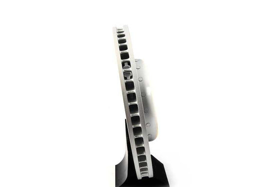Disco de freno ventilado ligero derecho OEM 34106894384 para BMW F07, F07N, F10, F10N, F11, F11N, F06, F06N, F12, F12N, F13, F13N, F01, F01N, F02, F02N, F04. Original BMW.