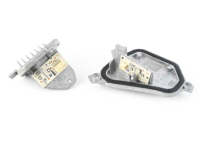 Módulo LED luz diurna derecha OEM 63117428792 para BMW F48, F49. Pieza original BMW.