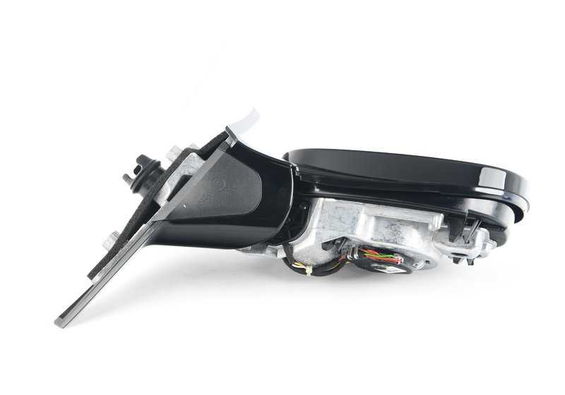 Heated Exterior Rearview Mirror with Memory for BMW 1 Series E81, E82, E88 (OEM 51167282048). Original BMW