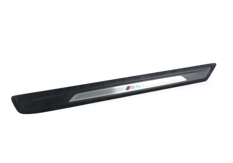 Embellecedor entrada puerta izquierda OEM 51478063797 para BMW F82 y F82N. Original BMW.