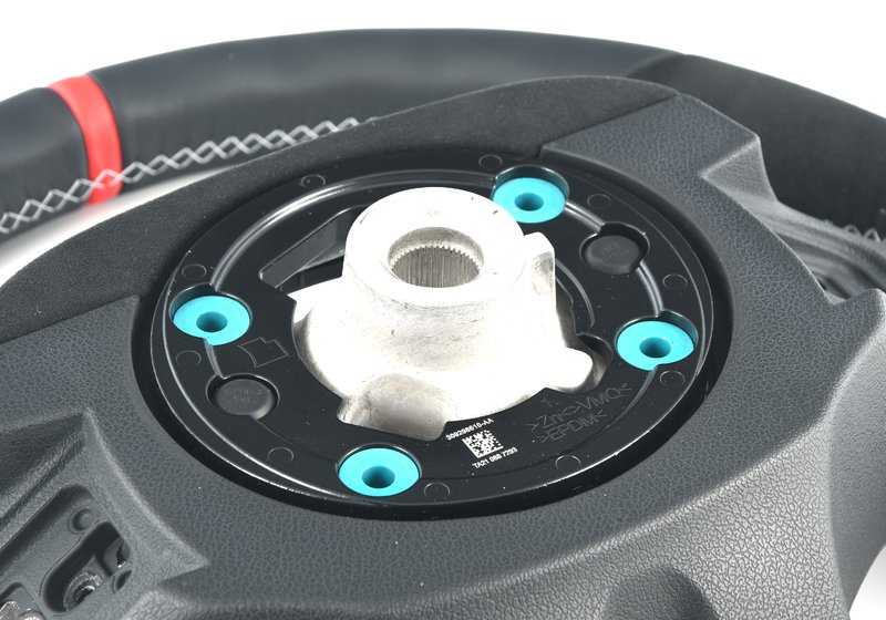Volante deportivo M Performance OEM 32302448757 para BMW G30, G30N, G31, G31N, G38, G38N, G32, G32N, G11, G11N, G12, G12N, G14, G15, G16, G05, G05N, G18, G18N, G06, G06N, G07, G07N. Original BMW.
