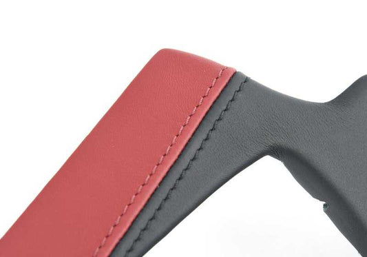 Molder Embels Left Red Leather IMOLAROT OEM 51458035363 Para BMW Z4 E85, E86. BMW original.