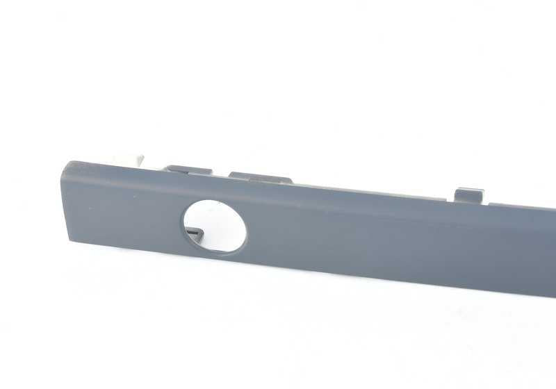 Molding frontal izquierdo imprimado OEM 51117005969 para BMW E39. Original BMW.