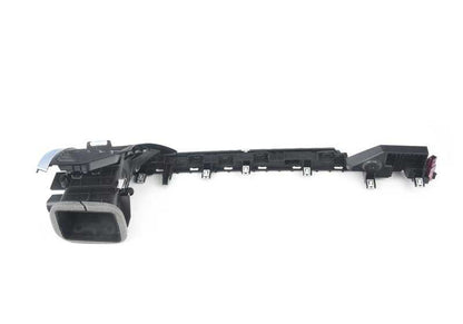 Rejilla de ventilación lateral del pasajero para BMW X3 F97, F97N, G01, G01N, G08, X4 F98, F98N, G02 (OEM 64229384395). Original BMW.